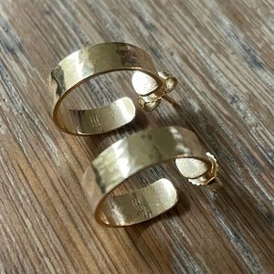 James Avery 14k gold Hammered Ear Posts